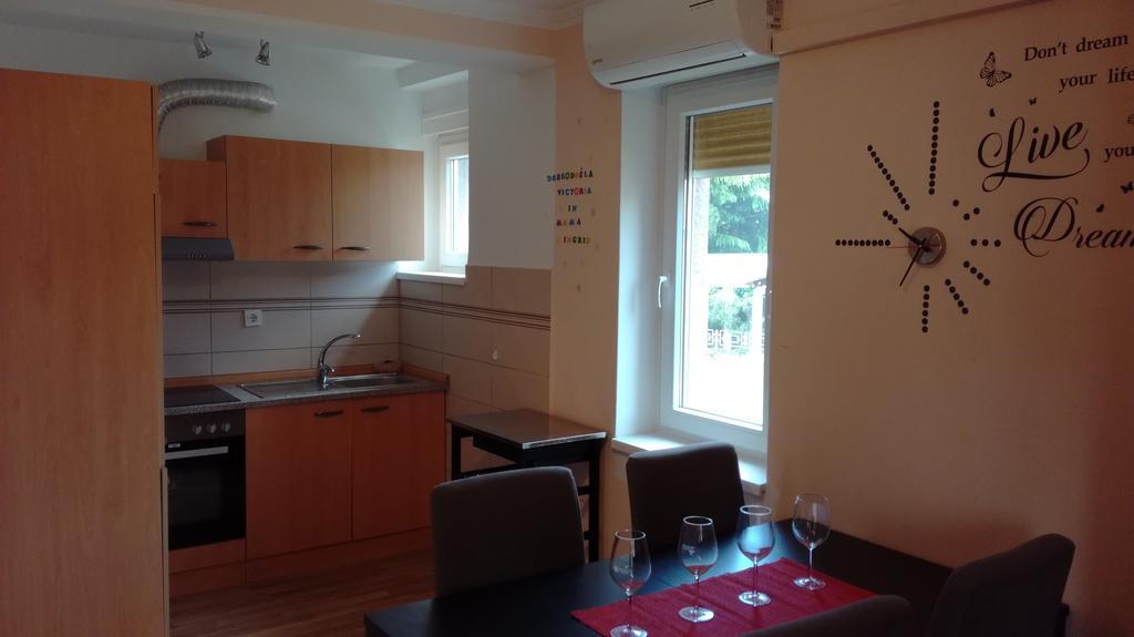 Apartma Ema Изола Екстериор снимка